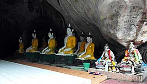 Wat Khuha Suwan